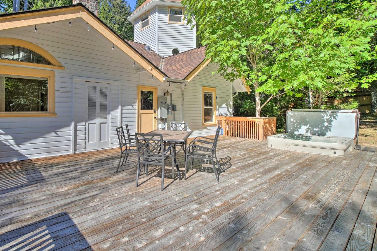 Cozy Black Bear Retreat By Mount Rainier! Ashford Luaran gambar