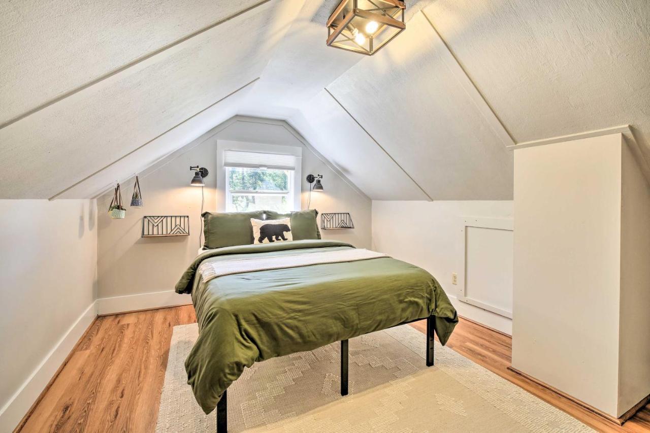 Cozy Black Bear Retreat By Mount Rainier! Ashford Luaran gambar
